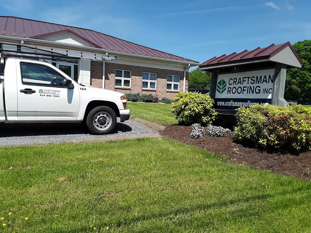 Quality Soffit & Fascia Repair by experienced craftsmen in Middlebrook